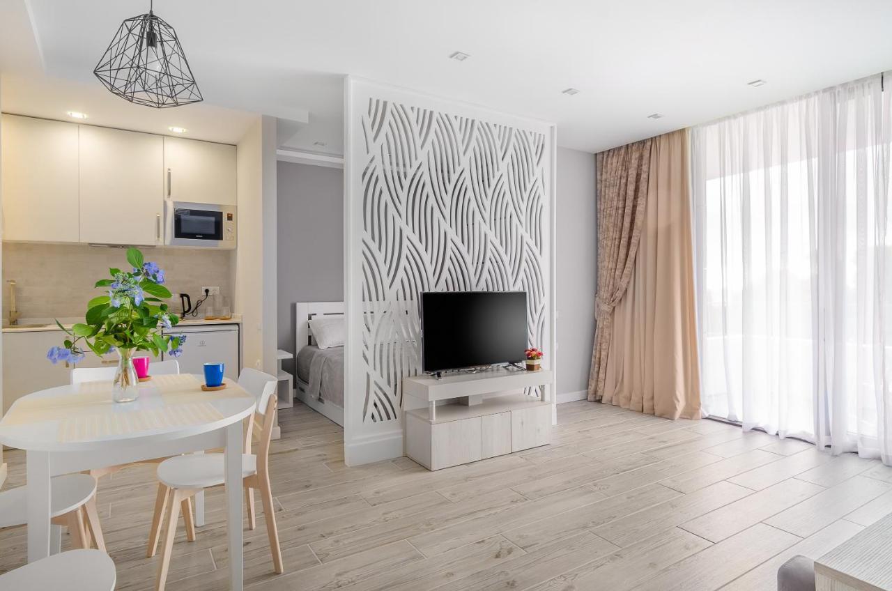 Green Line Apartment Batumi Eksteriør billede