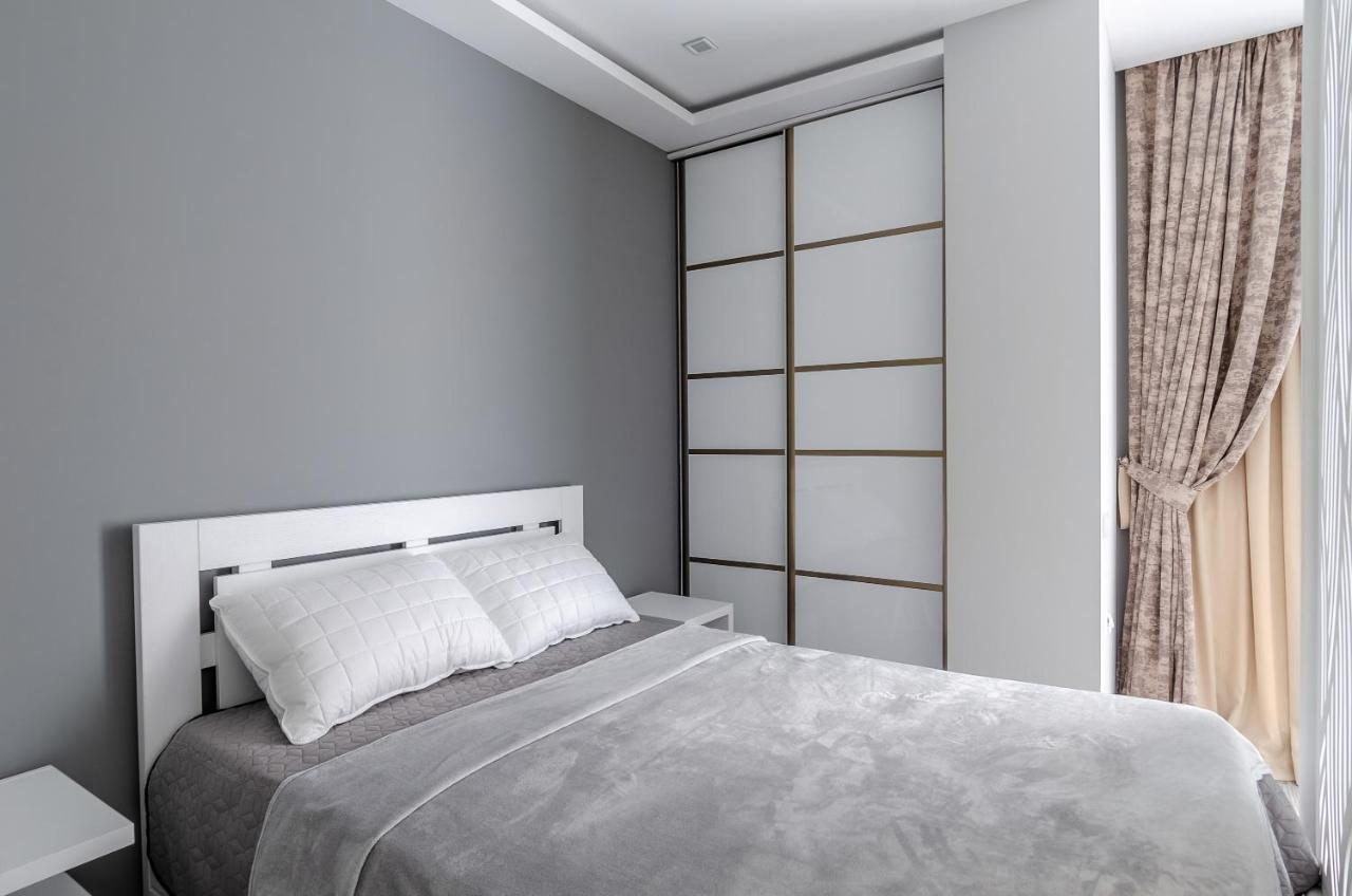 Green Line Apartment Batumi Eksteriør billede