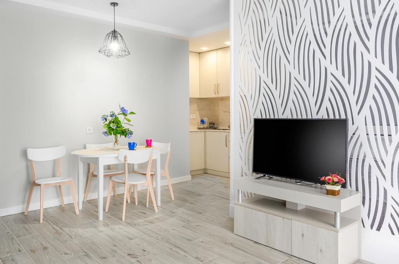 Green Line Apartment Batumi Eksteriør billede
