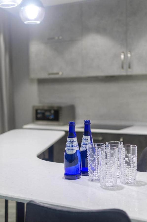 Green Line Apartment Batumi Eksteriør billede