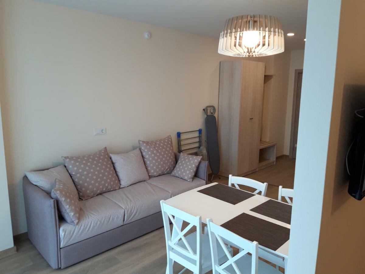 Green Line Apartment Batumi Eksteriør billede