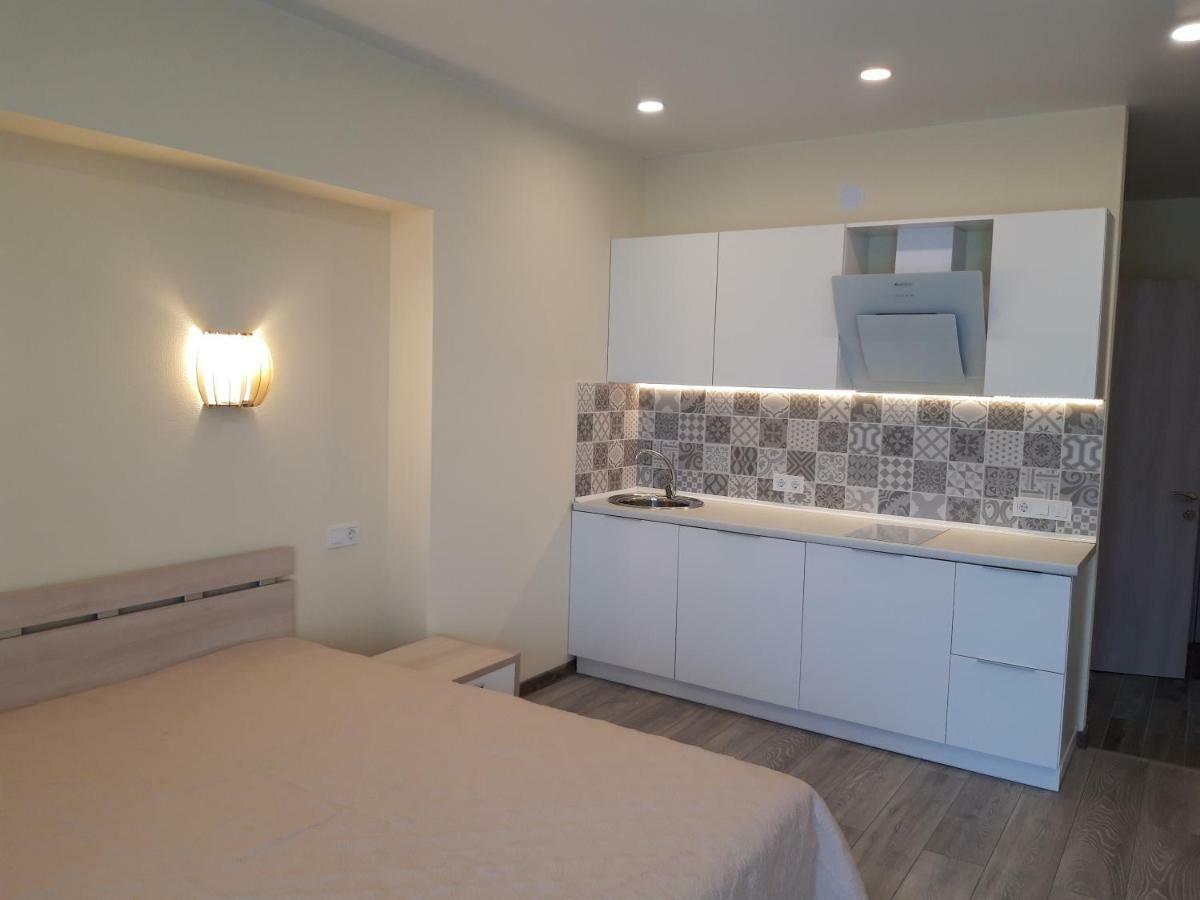 Green Line Apartment Batumi Eksteriør billede